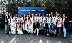 AXA Sigorta ve voleybol efsaneleri el ele!