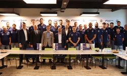 Fenerbahçe Medicana'dan Magdeburger Sigorta'ya ziyaret