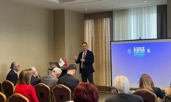 TSB Genel Sekreter Yardımcısı Şentürk, Türk Tıp Dünyası Kurultayı’nda konuştu