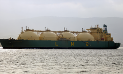 Hürmüz’de LNG taşımacılığına sigorta engeli: Risk yükseldi, trafik düştü