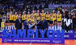 AXA Sigorta Şampiyonlar Kupası’nda zirvenin sahipleri VakıfBank ve Galatasaray oldu