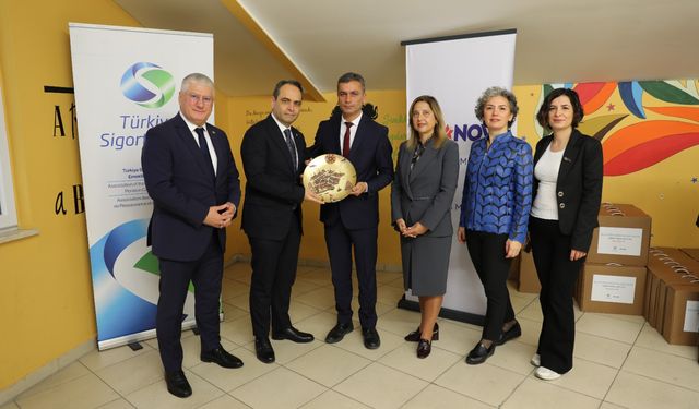 “Geleceğin Sigortası: Çocuklar – Öğretmen Eğitimi” Programı Başladı