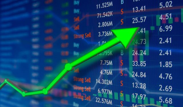Borsa güne 11.082,74 puandan başladı