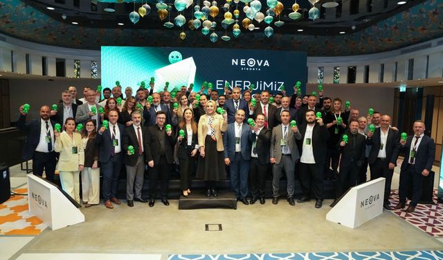 Neova Sigorta 11 bölgede acenteleriyle buluştu