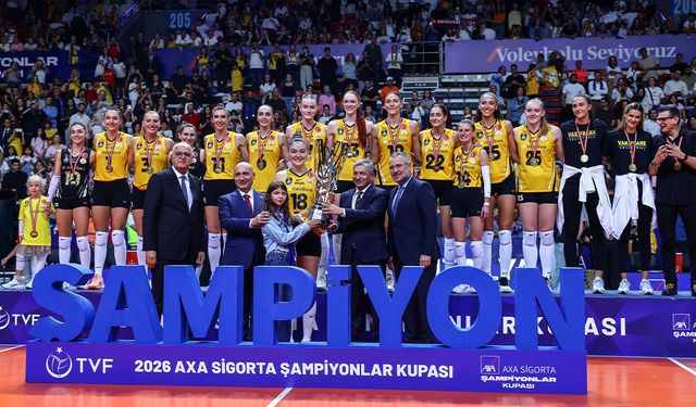 AXA Sigorta Şampiyonlar Kupası’nda zirvenin sahipleri VakıfBank ve Galatasaray oldu