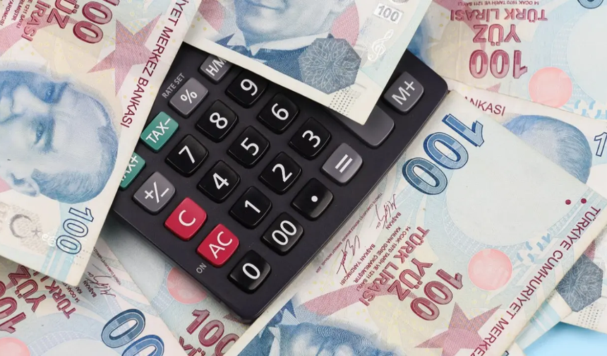 Türkiye'de yaşlanan nüfus için yeni dönem: Uzun dönemli bakım sigortası geliyor