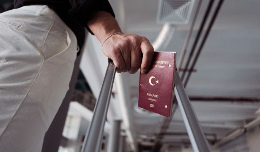 Türkiye'de üniversite mezunları en çok hangi ülkeye gidiyor? Beyin göçü oranı yüzde 2,2'ye çıktı