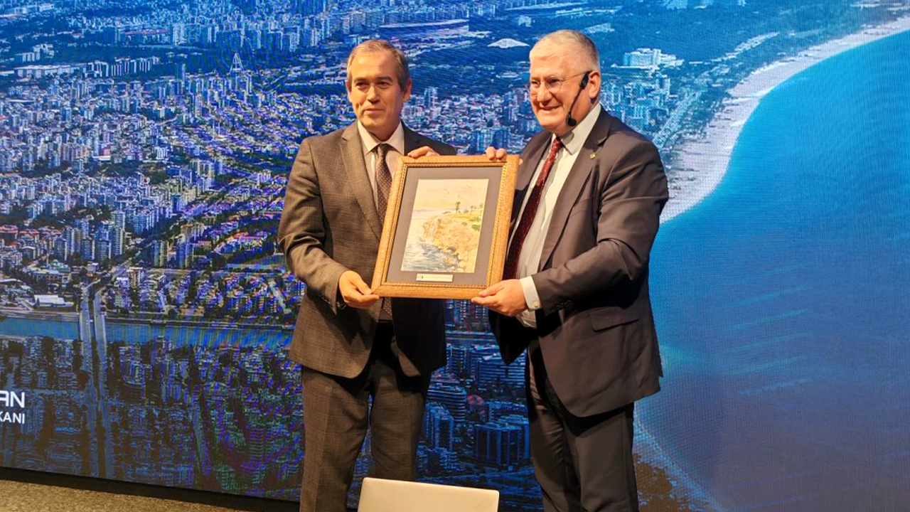 T S B Antalya Ahmet Yaşar 02